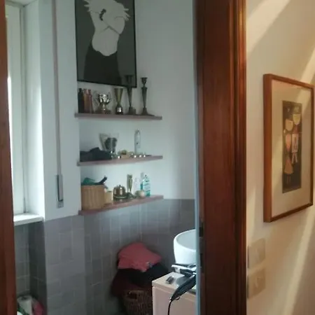 Homeshanti Apartment *