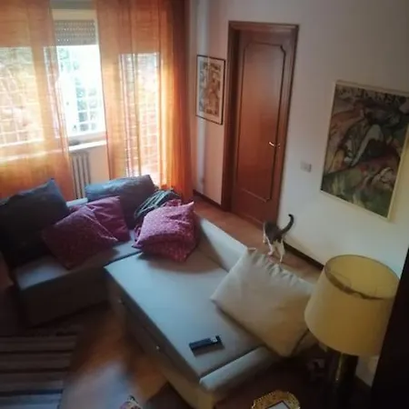 Apartment Homeshanti *